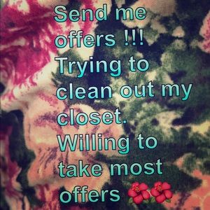 Checkout my closet 💕💕💕